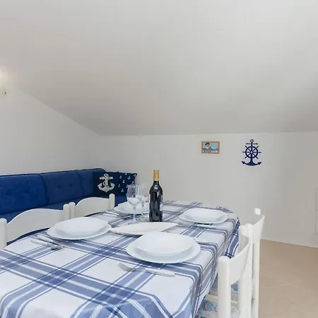 Snjezana 피로바츠