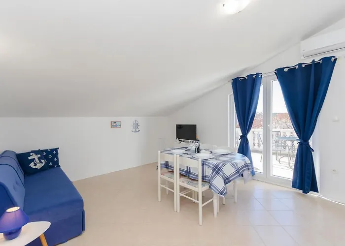 Snjezana アパート ピロヴァッツ