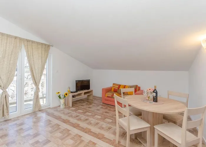 Appartement Snjezana Pirovac